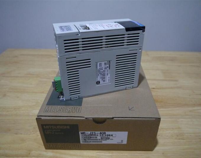 MITSUBISHI MR J2S 40B AC Servo Driver 2.3A 200V 400W 1.3NM 3000rpm 1