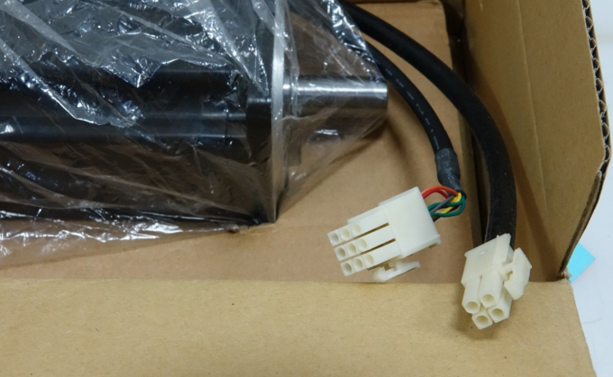 Yaskawa 2.39N-m AC SERVO MOTOR 750W SGM-08A312 Industrial Servo Motor New in box 0