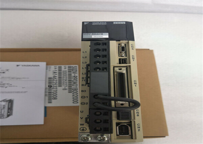 Yaskawa SGDV-R90A Series AC Servo Amplifier Brand New In Box 0