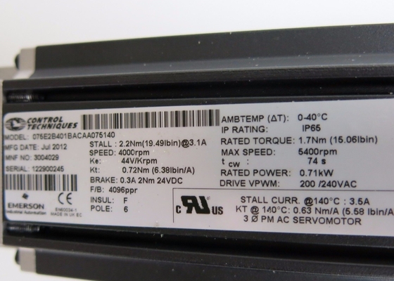 075E2B401BACAA075140 Servo Motor FM 75 MM Frame Size 220 VAC Standard Peak Torque