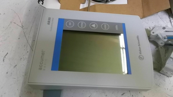 Fisher 13-636-AB30 Conductivity Transmitter Meter  4 Cell 115 VAC 60 HZ LCD Display