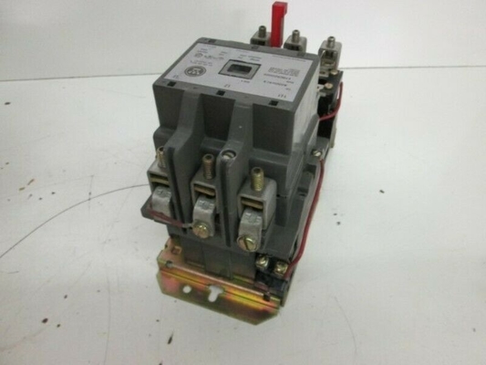 A200M4CX NEMA Motor Control 480V 60 Hz Coil Voltage 135A Three Pole A200 Serie