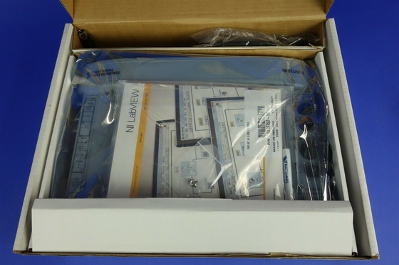 ELVIS-II+ National Instruments Workstation 16 Bits 500MA 1.2 MHz 60Ppm Max 100 MS/S