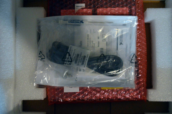 ELVIS-II+ National Instruments Workstation 16 Bits 500MA 1.2 MHz 60Ppm Max 100 MS/S