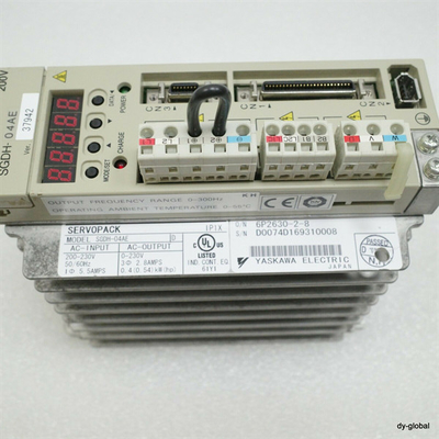 YASKAWA SGDH-04AE Industrial Servo Drive 200-230 VAC 50 / 60 Hz 30 Watts - 55 Kw