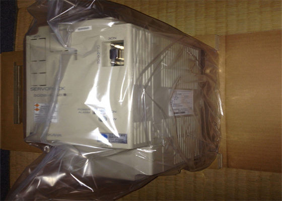 Yaskawa SGDB-03ADG AC SERVO AMPLIFIER 200-230V 3A 0.3KW 3 PHASE