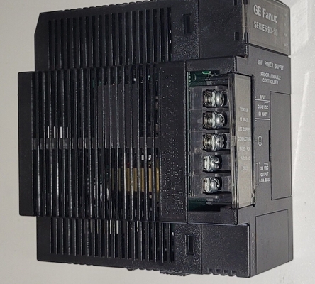 GE FANUC  input module  Power Supply 12 VDC High Capacity 30 Watts  IC693PWR332