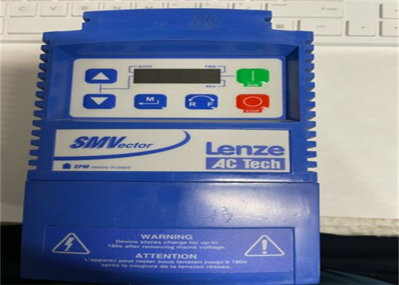 Lenze ESV371N01SXB DRIVE 0.37 KW STANDARD KEYPAD 120 VAC (DOUBLER OUTPUT) OR 240 VAC