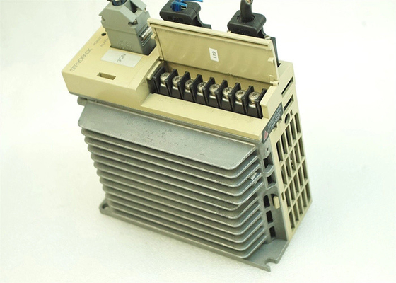 Yaskawa SGD-04AN 200V Servo Drives Σ-Series Servomotor SGM/SGD 400W