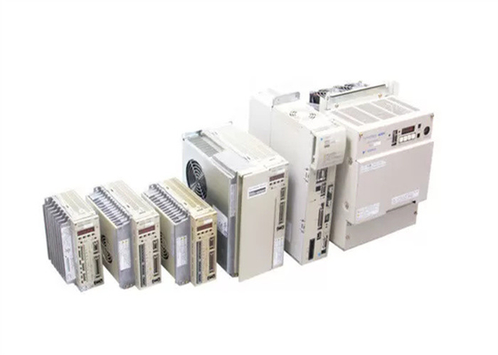 Yaskawa New SGDM-04AC-SD2B Ac Servo Drives 200w In Original Box