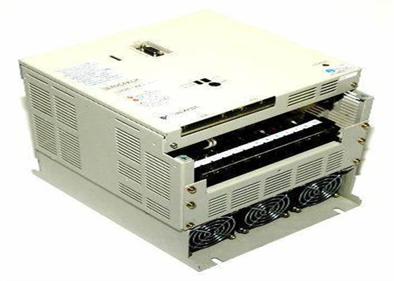 Yaskawa New Ac Servo Amplifier SGDB-44ADGY8 Voltage 200-230V