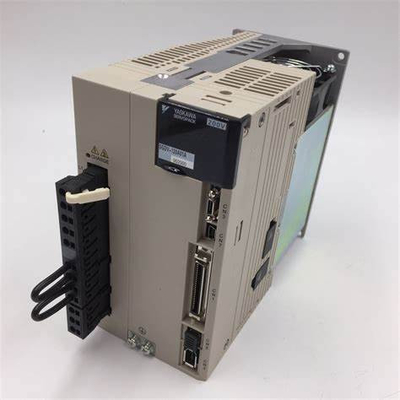 Yaskawa Sigma SGDV-120A01A AC Servo Drive 3 Phase AC 230V AC