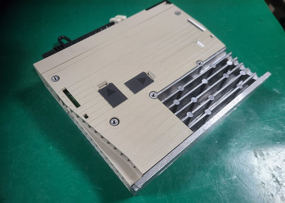 Yaskawa SGDV-R70A01A Sigma 5 Drives AC Servo 200 V 3 PHASE Base  Mounted