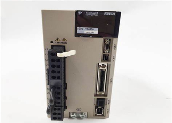 Yaskawa SGDV-7R6A01A AC Servo Motor Sigma 5 200 V Voltage 850 W Power Rating