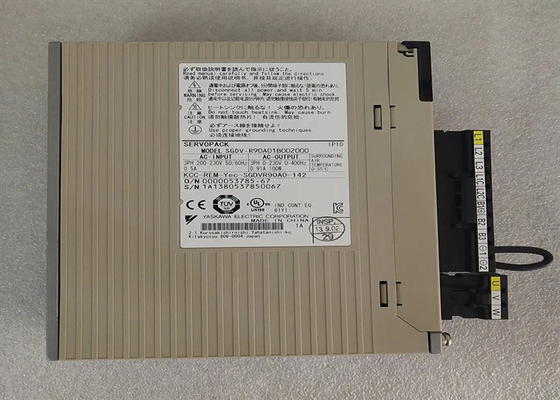 Yaskawa SGDV-R90A01B002000 Servo Amplifier SERVO DRIVE 3 PHASE