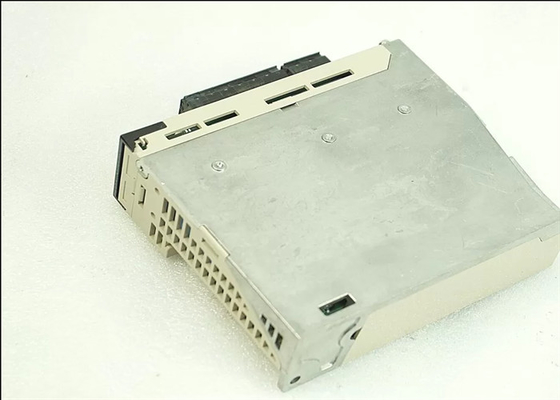 Yaskawa SGDS-60A01A Drives-AC Servo SGDS Sigma III 6 KW 200V Analog And Pulse Train