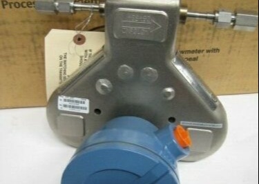 CMF010M323NWBUEZZZ EMERSON Mass Flow Senso