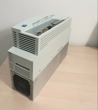 Lenze EVS9324-CIV003 SERVO CONTROLLER 9300 SERIES SERVO PLC COLD PLATE 3.0 KW