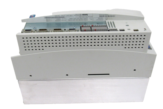 EVS9323-CSV004 LENZE SERVO CONTROLLER 9300 SERIES 400/480 VAC 1.5 KW