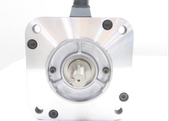 YASKAWA USAFED-15-HG11 Servo Motor 2000rpm SHAFT W/ UTOPI-600UB ENCODER