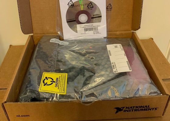 National Instruments PXI-6733 10 V To 10 V 32-16 Bits 1 MS/S PXI Analog Output Module