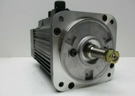 YASKAWA USAFED-05DA1 AC Servo Drive MOTOR 0.45 KW1500 RPM 3.8 A