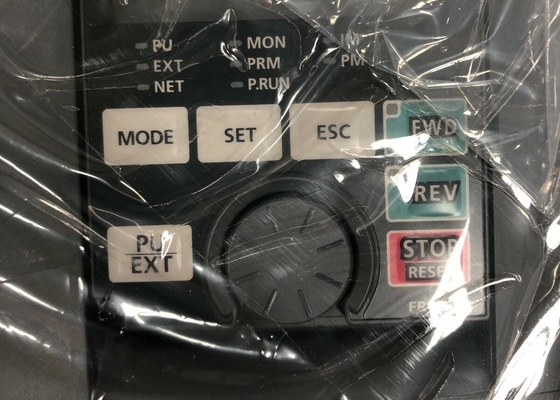 Mitsubishi FR-A820-01870-E160 230 V 115 A 3 Phase Input 3 Phase Output 60 HP