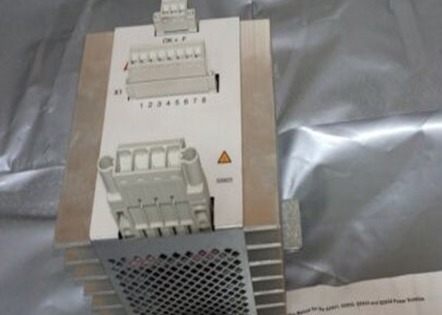 SS823 3BSE038226R1 ABB Power Voting Unit Control Unit For Redundant Power Supply