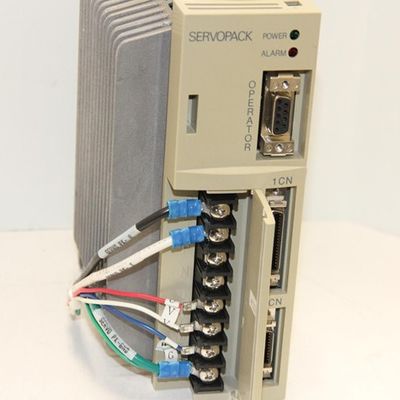 Yaskawa SGDA-02BP Sigma Series 100V Servo AC Drives 1 PHASE 8A 100V 200W