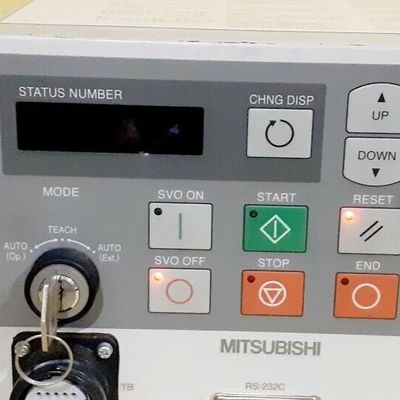 CR1-571-S11 Mitsubishi Industrial Robot Controller 7.66KG Motion Control
