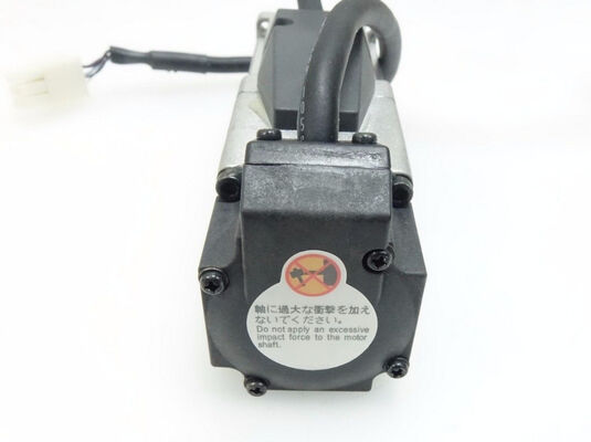 PANASONIC Minas E 1.89 inch Incremental servo motor 100W MUMA012P1T