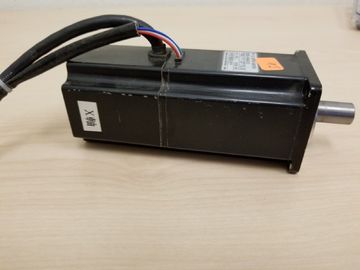 New and Original  Industrial Yaskawa Ac Servo Motor 200V Japan SGM-04AW12