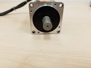 New and Original  Industrial Yaskawa Ac Servo Motor 200V Japan SGM-04AW12