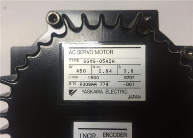 Industrial Servo Motor  Yaskawa SGMG-05A2AC SERVO MOTOR 1 year Warranty