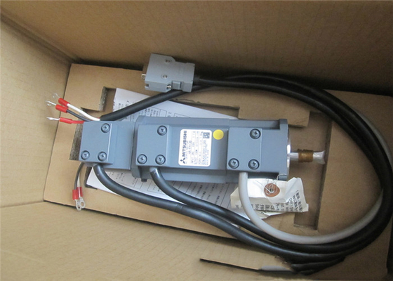 HA-FH13-Y Mitsubishi Electric HA-FH Series AC Industiral Servo Motor 110V 2.9A