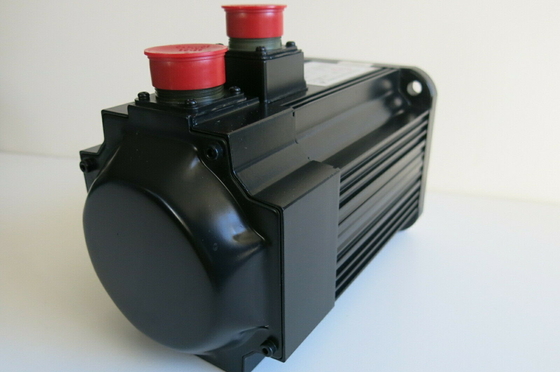 USAGED-05AS2K Yaskawa AC Servo Motor G Series 450 KW 1500 Rpm 200V Flange Mount