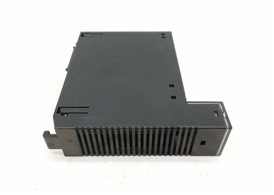 GE FANUC IC693MDL330 ， 120/240 Volt ,  2-Amp AC Output Module ， Series 90-30