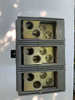 Westinghouse HNC31200F CIRCUIT BREAKER 1200 AMP 3 POLE 600 VAC
