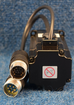 SGMAH-04A1A61D-0Y Yaskawa Industrial Automation 400W 230 VAC 16-BIT Absolute