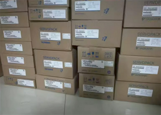 SGDH-30AE Yaskawa Ac Servo Drives Industrial Three Phase 3.0kW