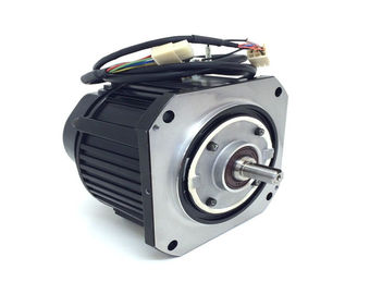 YASKAWA AC Industrial Servo Motor 550W 4.0A 2000RPM 200V SGMDH-06A2A-YR13