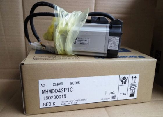 Panasonic AC Servo Motor Model MHMD042P1C 208-230 / 240 V 0.18KW-315KW