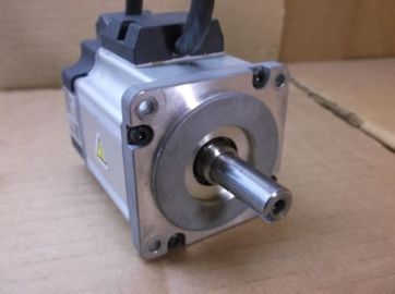 Industrial Servo Motor R88M-GP20030H-Z OMRON  the motor power and the brake on 100-V and 200-V, 3,000-r/min Servomotors