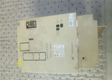 Industrial  Servopack  Yaskawa 3.08KW Servo Drive  Input 18.0 AMPS 50/60hz SGDB-30AD