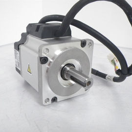 R88M-GP40030T-Z  OMRON AC Servomotor With ABS/INC Encoder Flat-Style 400W 200 VAC Without Key Without Brake 3000rpm