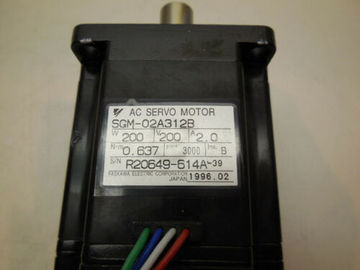 New Yaskawa AC SERVO MOTOR 200V 3000/min SGM-02A312B Industrial Servo Motor