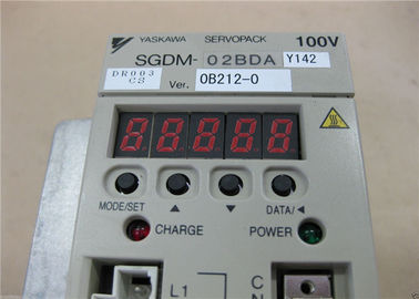 New and Original   Input 3PH  Industrial Servo Drives YASKAWA Servo Confezione Ampplificatore Sgdm-02bda142