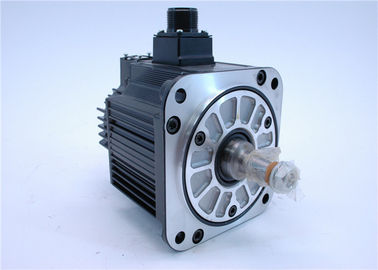 1PCS Industrial New and Original  Yaskawa AC Servo Motor New 450W 3.8A  SGMG-05ASRCS