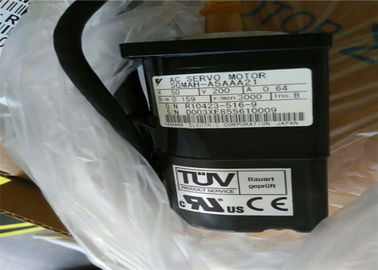 YASKAWA  SGMAH Sigma II SGMAH-A5AAA41 AC SERVO MOTOR 50W 0.64A 0.159N.m