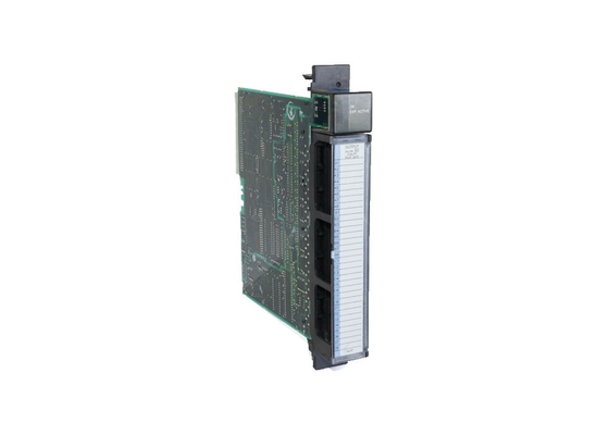 Ge Fanuc IC697MDL752 ， 90-70 Series Module ， 32 output points